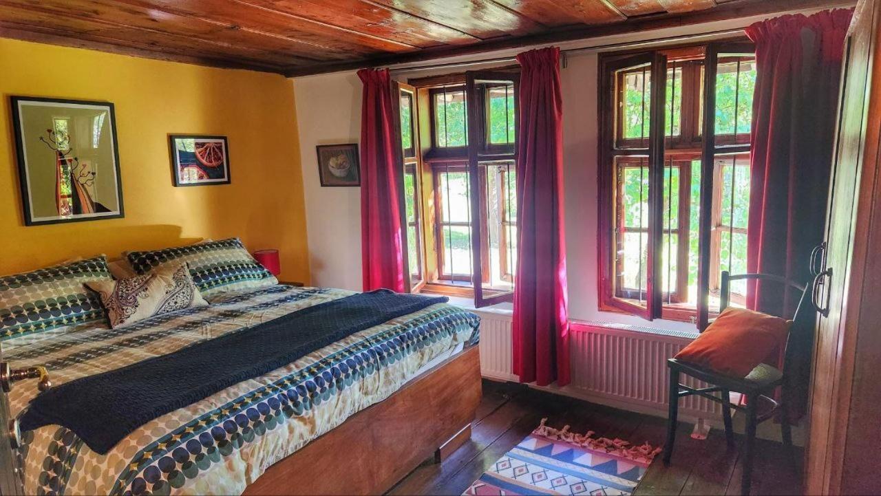 Little River Guest House Габрово Номер фото
